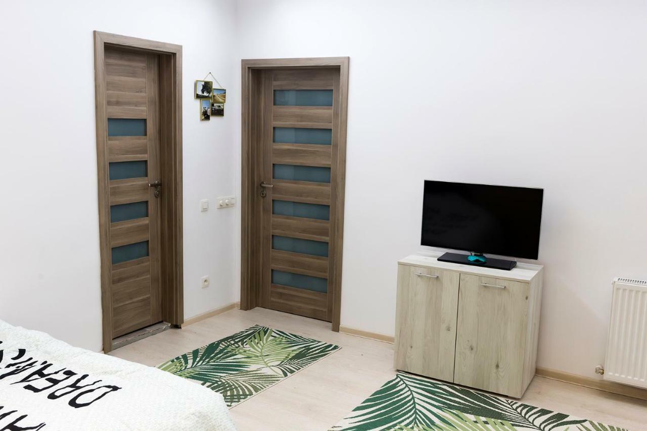 Central Apartment- Shumi'S Cluj-Napoca Esterno foto